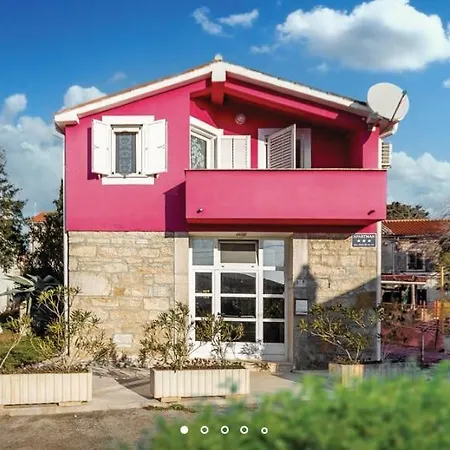 Holiday home House Hermes Pavicini