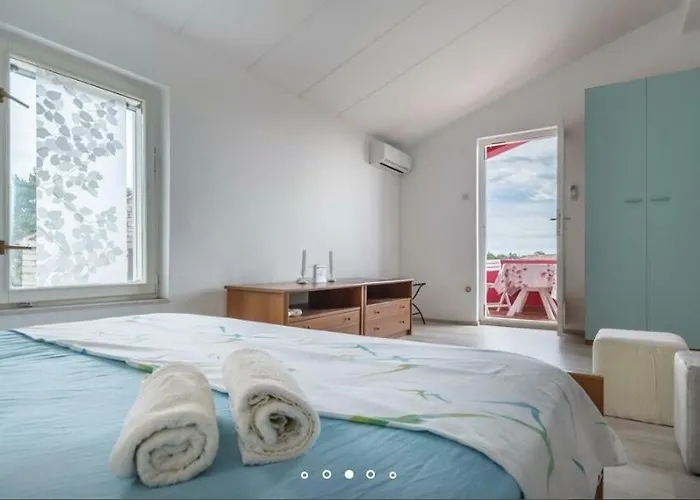 Vikendica House Hermes